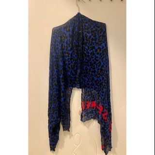 ($100 for 3) Victoria Secret scarf 🧣 豹紋披肩64200166690945110