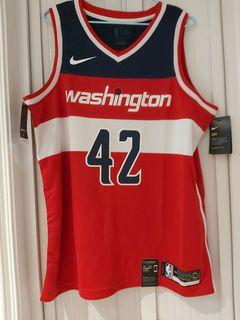 100% New with tag Nike Swingman Jersey Wizard David Bertans 19-20 Version Icon Edition Size 48(L)