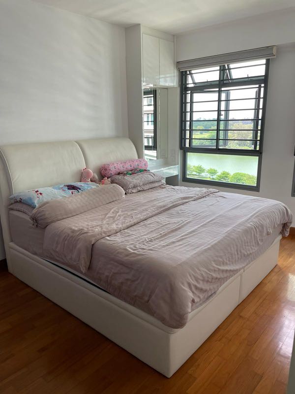 (Category: ) located in . Submitted by ahpui82 (Listing ID 1085400365, Image 1). Description: .
