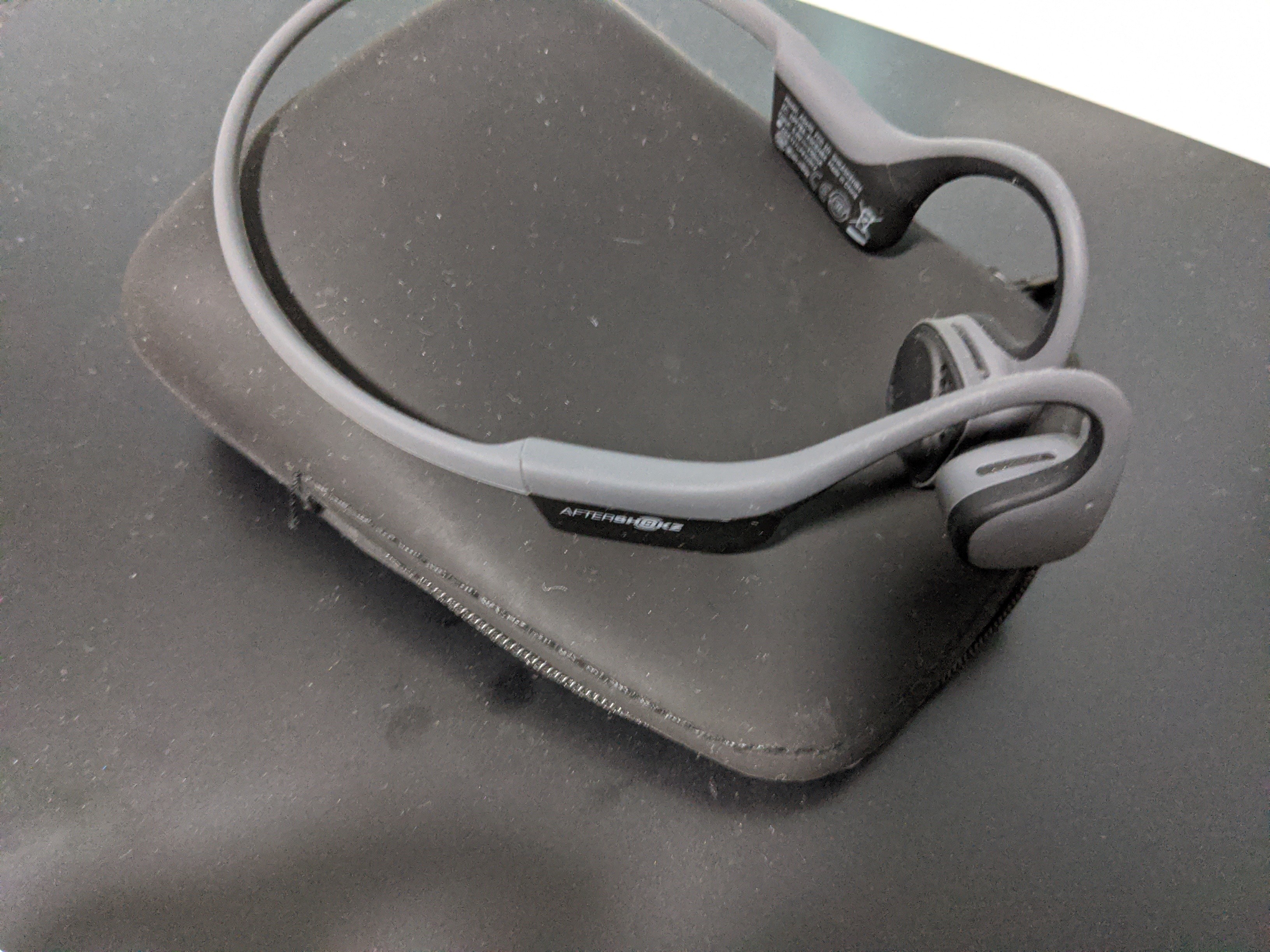 Aftershokz model a5650 outlet