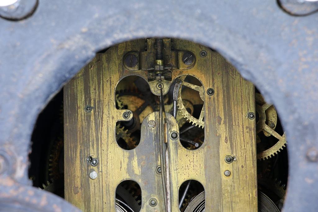 Antique Ansonia Mantel Clock 2 keyholes, Furniture & Home Living