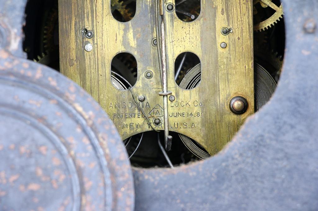 Antique Ansonia Mantel Clock 2 keyholes, Furniture & Home Living