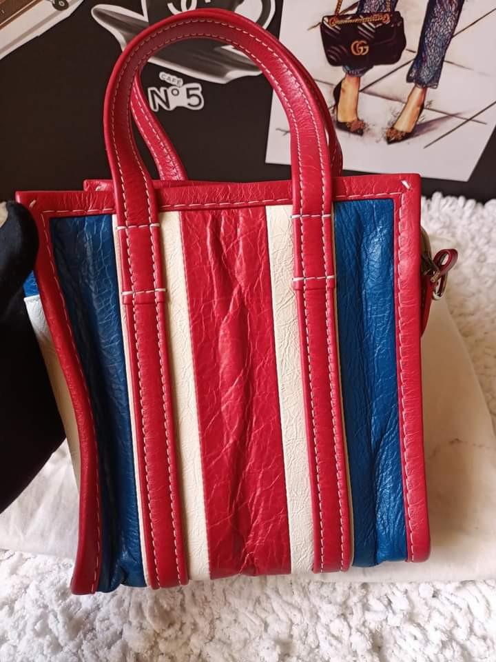 Balenciaga Bazar XXS (Category: Luxury Bags & Wallets) located in Manila. Submitted by bagislifeshop (Listing ID 1085493655, Image 3). Description: 9/10 condition.