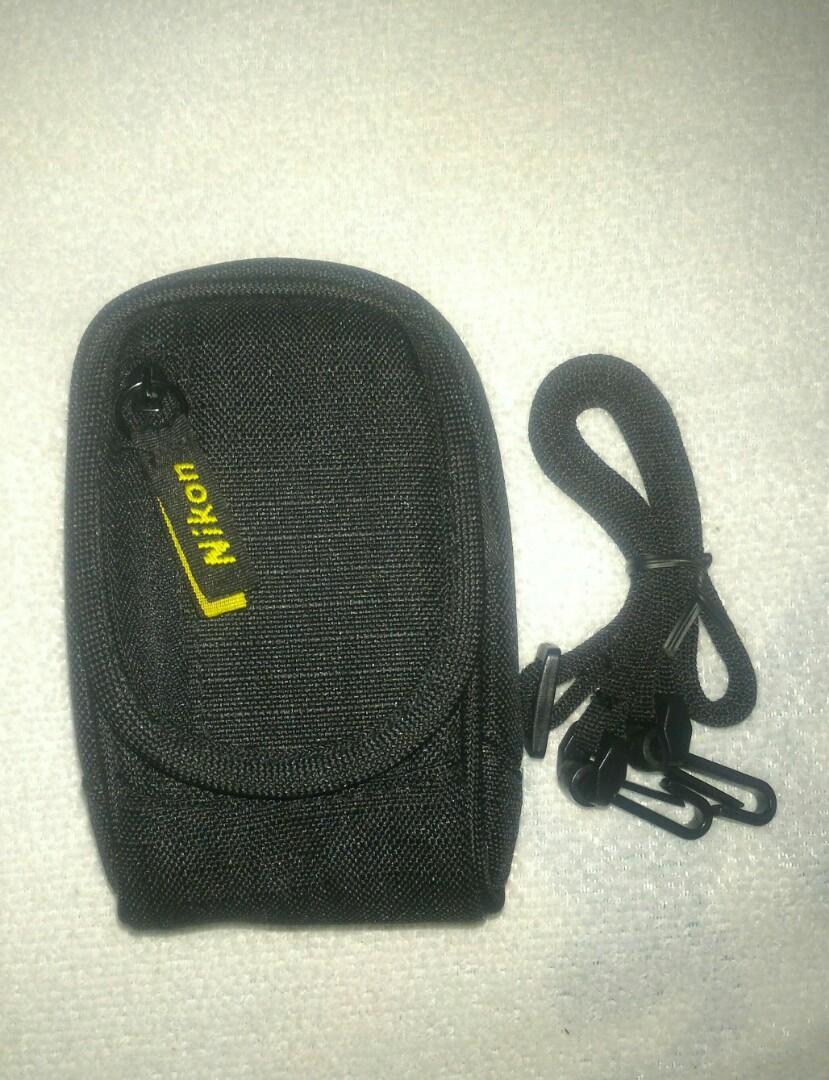 Camera Pouch (Category: Camera Bags & Carriers) located in Quezon City. Submitted by Mr._Vintageous (Listing ID 1085402612, Image 1). Description: For Sale. Brand New Camera Pouch Nikon- Sold! Sold! Sold! Lowepro Sony 550 Pesos each. Sony and Lowepro still available! Meet up along SM Fairview or nearby places. Shipping via courier-rider at buyer's expense. Payment upon item pickup thru Gcash express send. Send Message call or text 09397430803 for