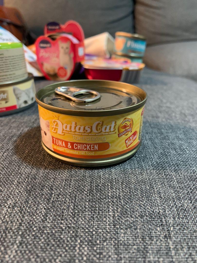Cat food samples, Pet Supplies, Pet Food on Carousell