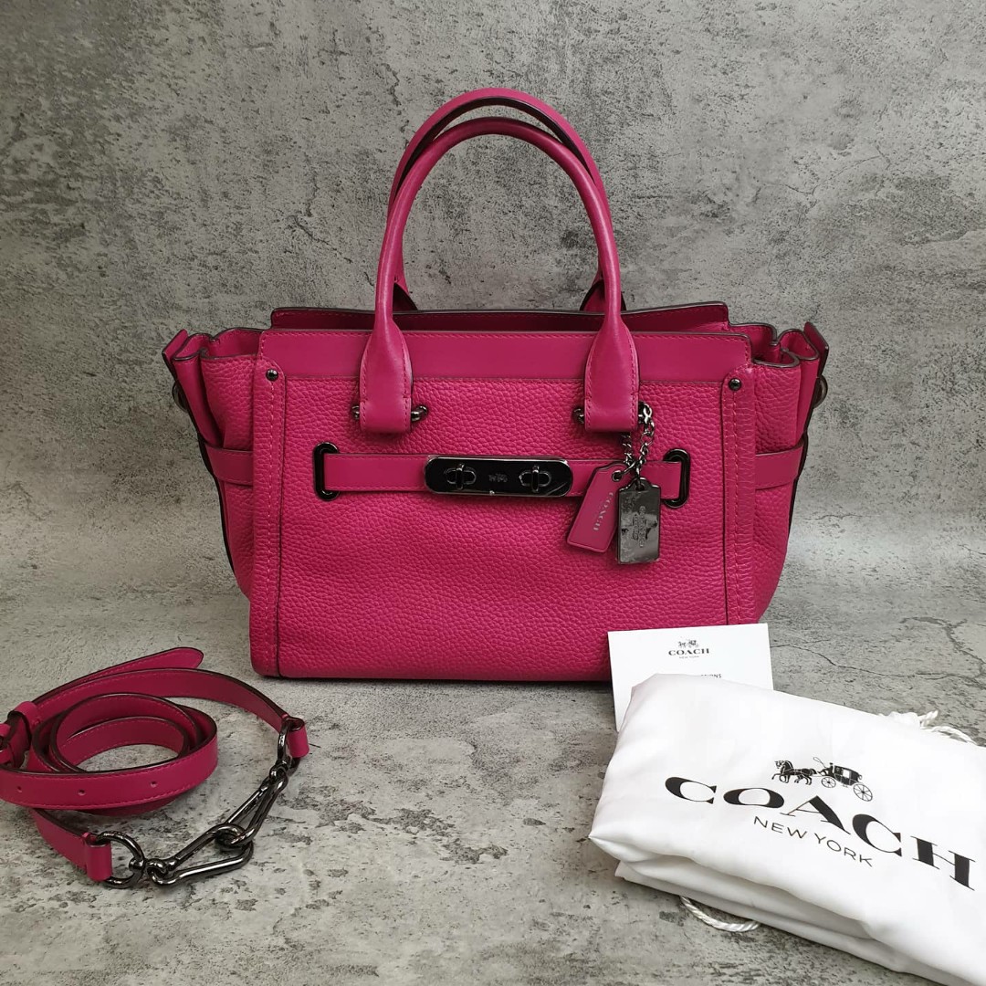 Coach Swagger 27 pink fuschia Barang Mewah Tas Dompet di Carousell