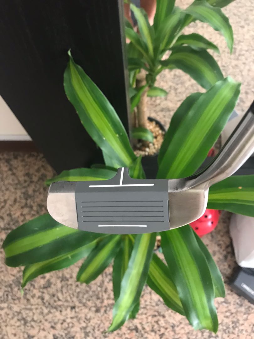 Golf chipper Inesis 36 degree, Sports Equipment, Sports & Games, Golf