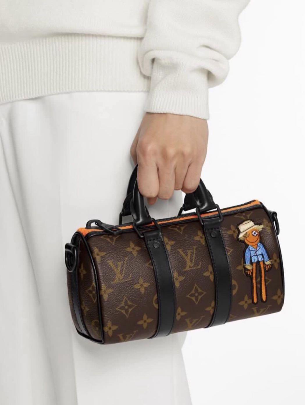 Louis Vuitton - Lock & Key & Name Luggage Tag & Poignet - Fashion  accessories set - Catawiki