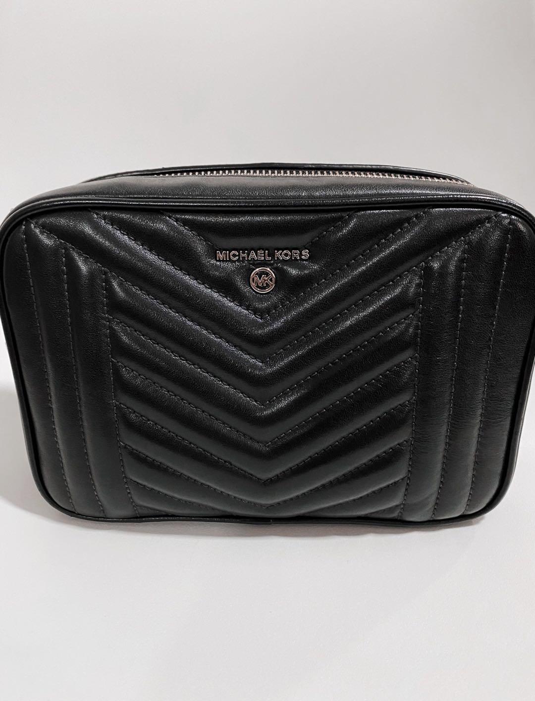 Michael kors deals quilted camera bag