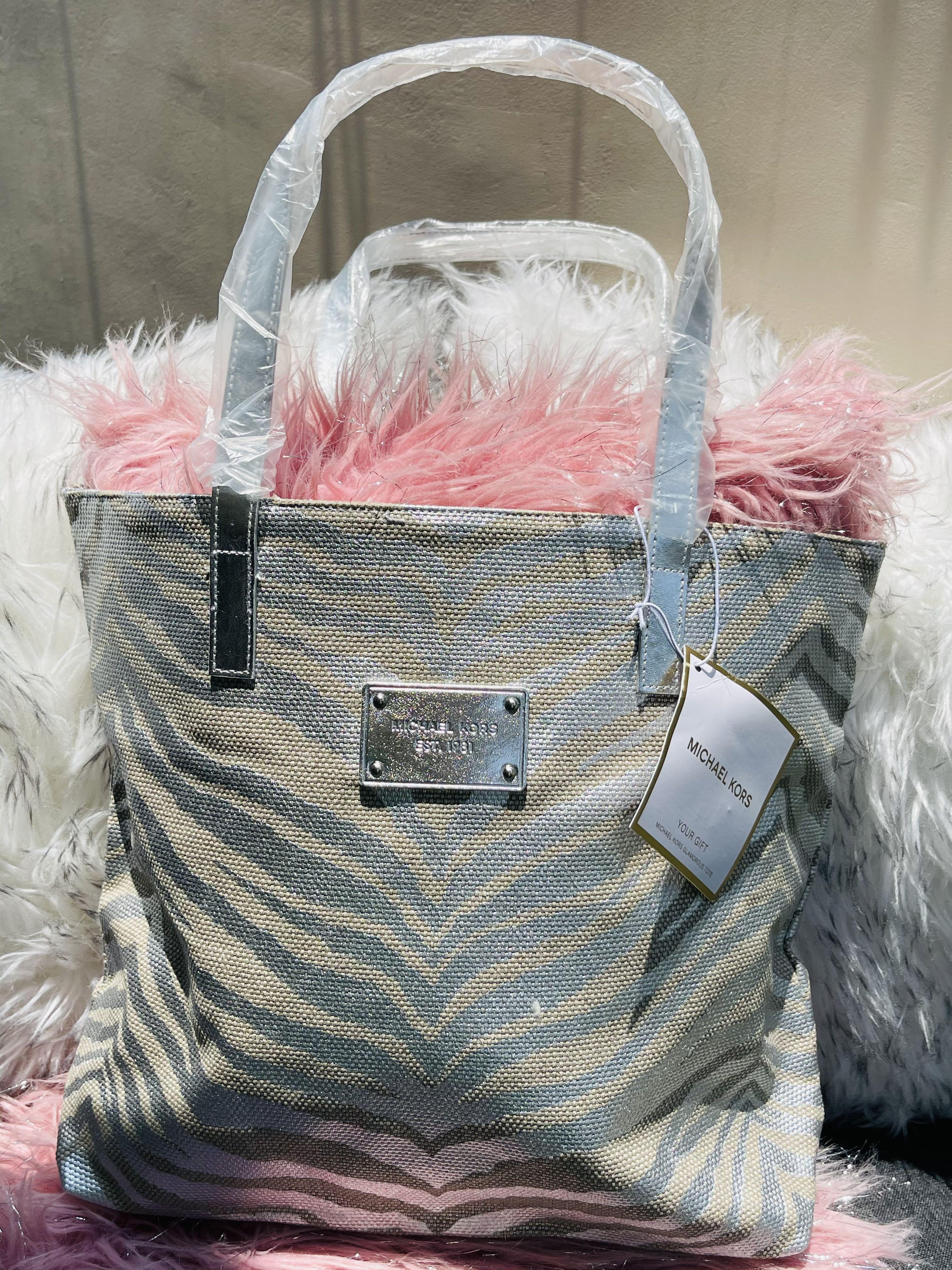 Michael kors store glamorous tote