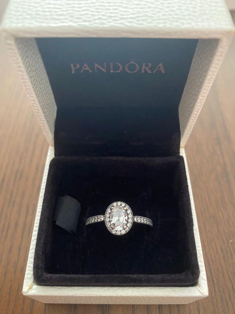 Pandora oval cheap sparkle halo ring
