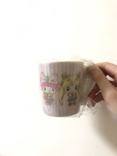 （分類：）位於 。 由 be___ 提交（商品編號 1085435493，圖片 1）。簡介： 。