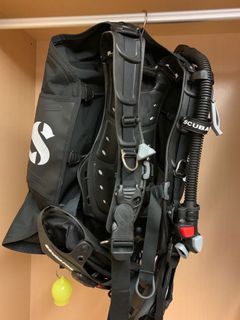 (Category: ) located in . Submitted by gonefishing (Listing ID 1085507394, Image 1). Description: .
