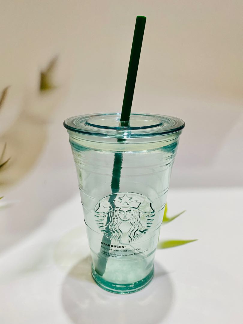 https://media.karousell.com/media/photos/products/2021/5/3/starbucks_glass_cold_cup_16_oz_1620023031_22c3e7a9.jpg