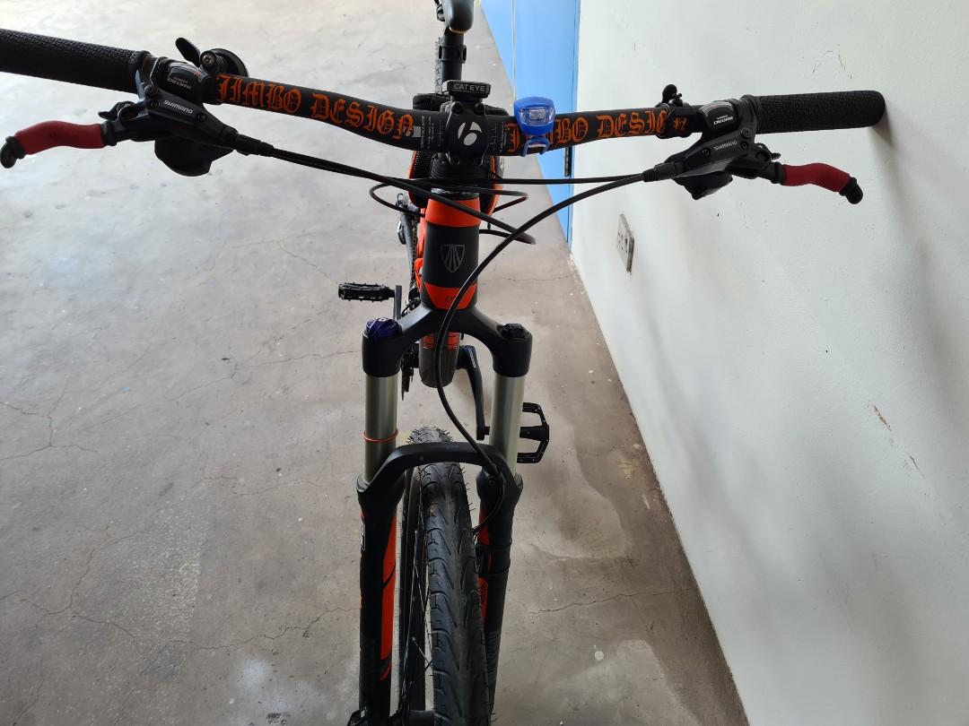 Trek 820 cross deals country mountain bike