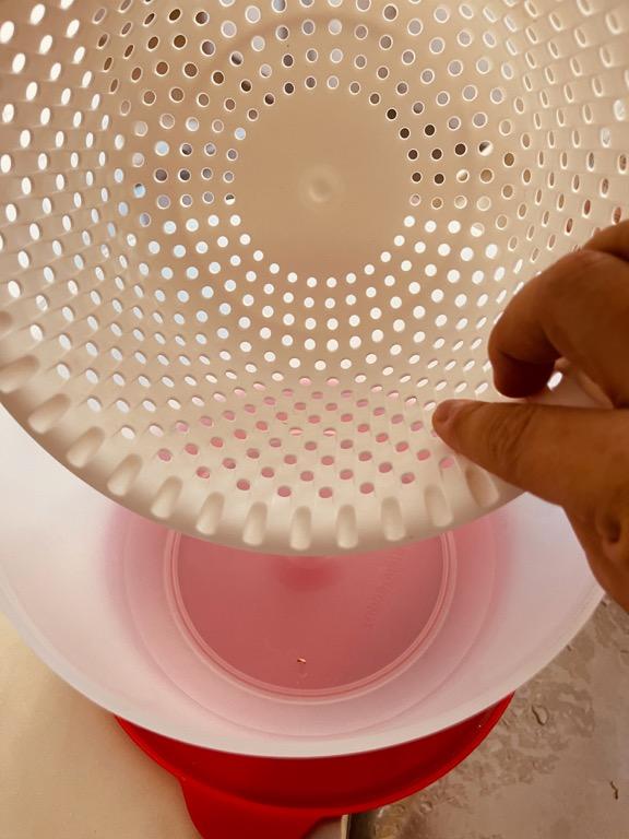 Tupperware Salad Spinner, Furniture & Home Living, Kitchenware