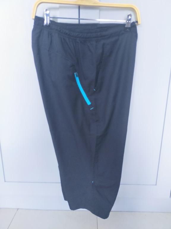 Umbro three store quarter shorts