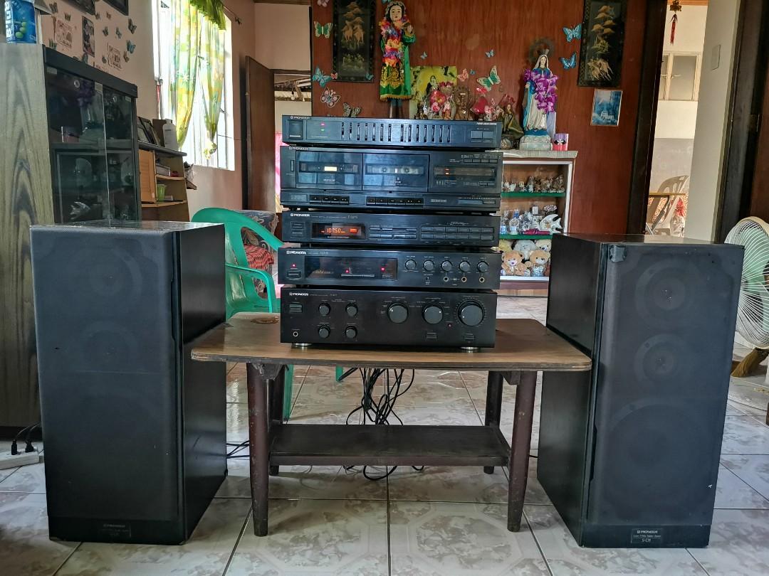 Vintage Pioneer Stereo Set PRICE NEGOTIABLE, Audio, Soundbars, Speakers