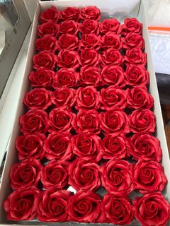 （分類：）位於 。 由 blossomyflorist 提交（商品編號 1090920446，圖片 1）。簡介： 。
