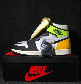 Air Jordan 1 Retro High OG ‘Volt Gold’