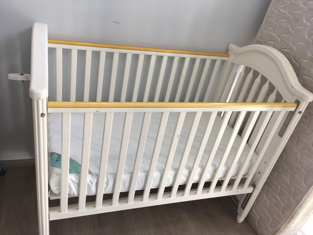 Baby cargo USA BC 2153 W without water proof Mattress 69cm x 131cm x 15cm