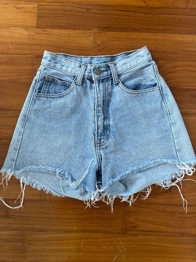 Charlotte denim shorts brandy melville store
