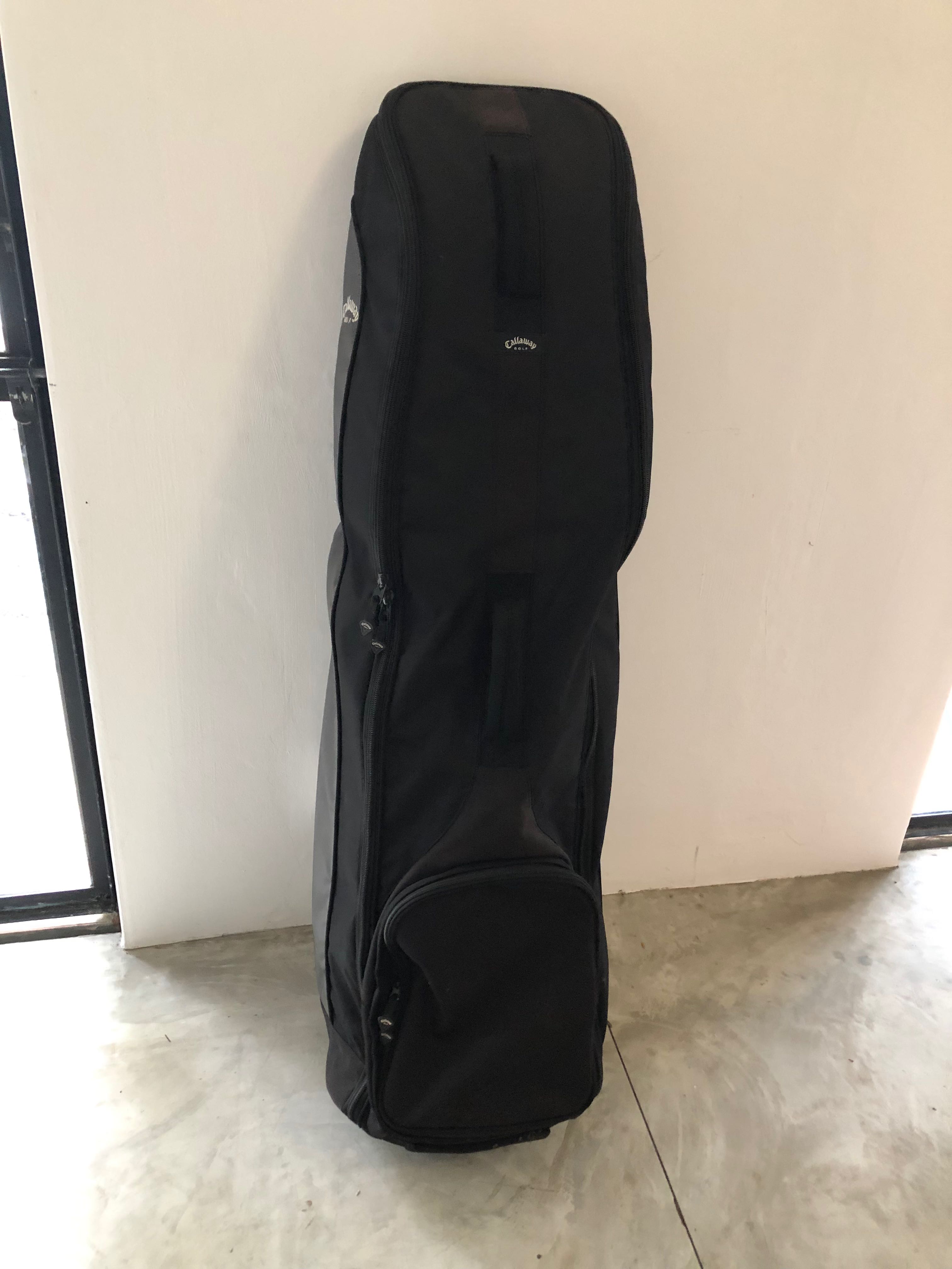 Callaway golf travel bag with wheels, Sports Equipment, Sports & Games