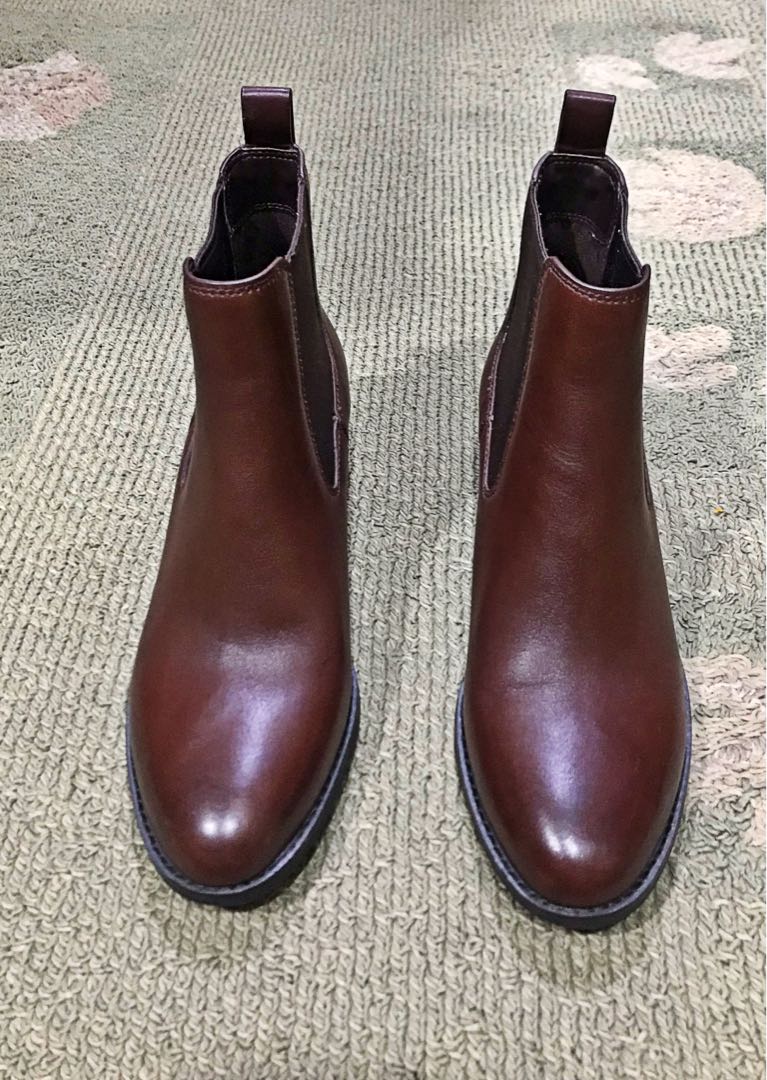 Cole Haan Newburg Waterproof Chelsea Boot Women s Fashion Footwear Boots on Carousell