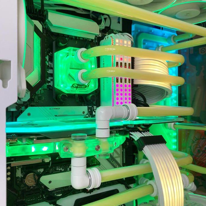 Full Custom Water Loop Personalised Customised PC 