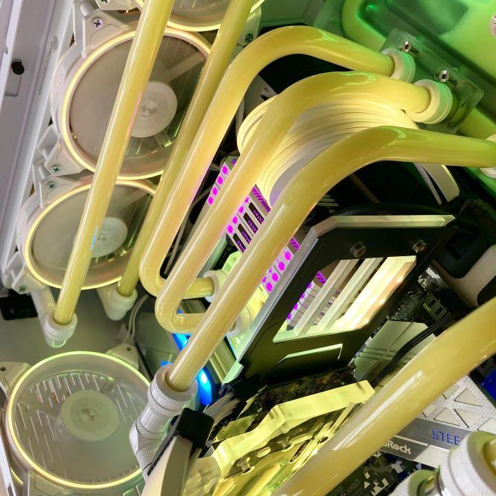 Full Custom Water Loop Personalised Customised PC 