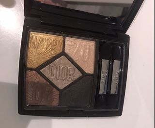 （分類：）位於 。 由 bforbwing 提交（商品編號 1090878230，圖片 1）。簡介： 。