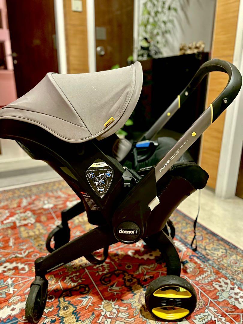 Doona Stroller + Car seat (original with box and accessories), Babies