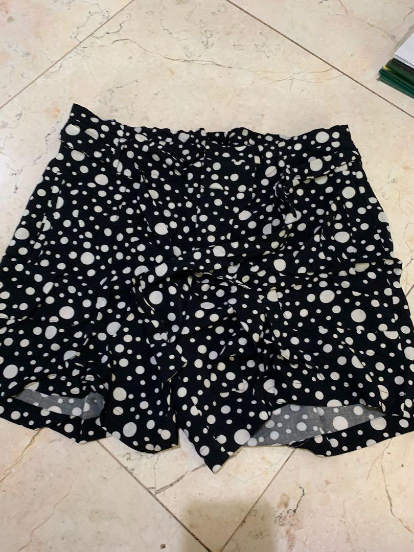 polka dot paper bag shorts