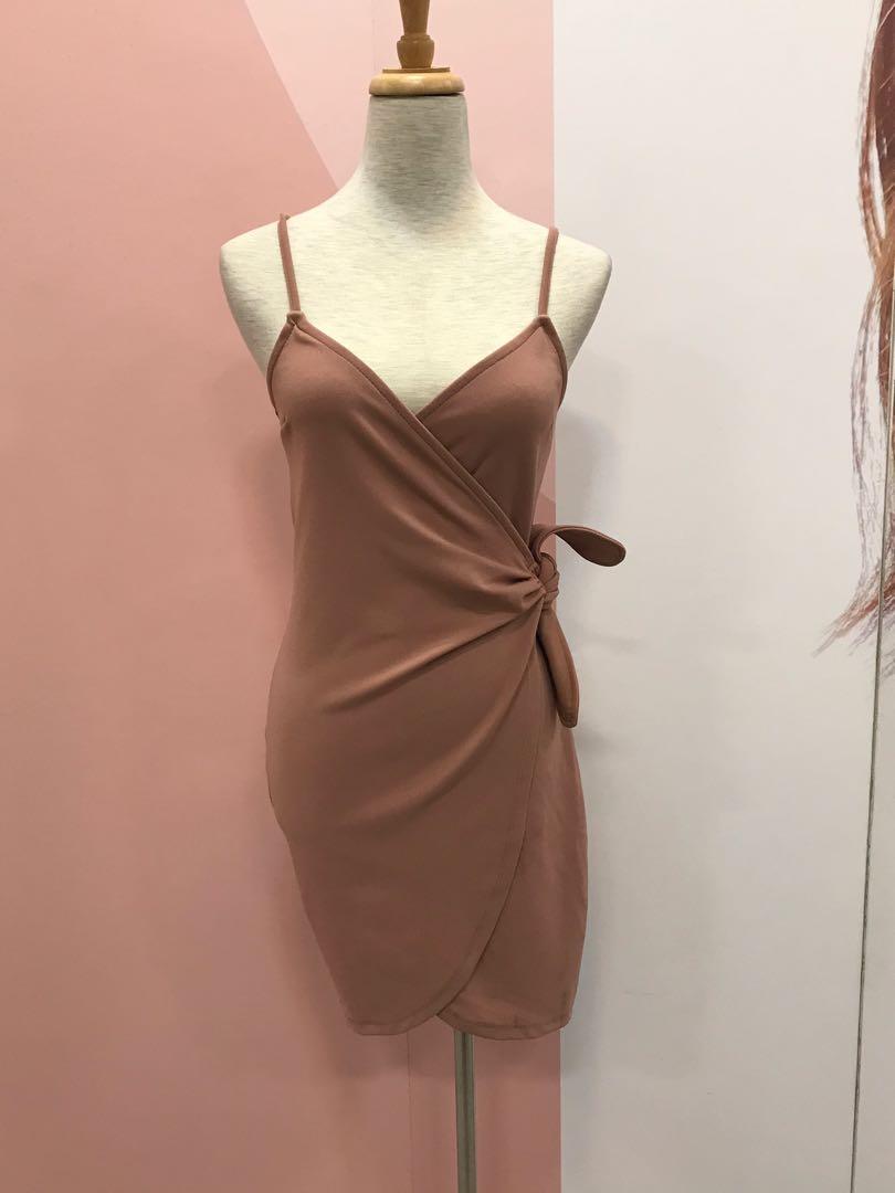 Fashion nova wrap dress online