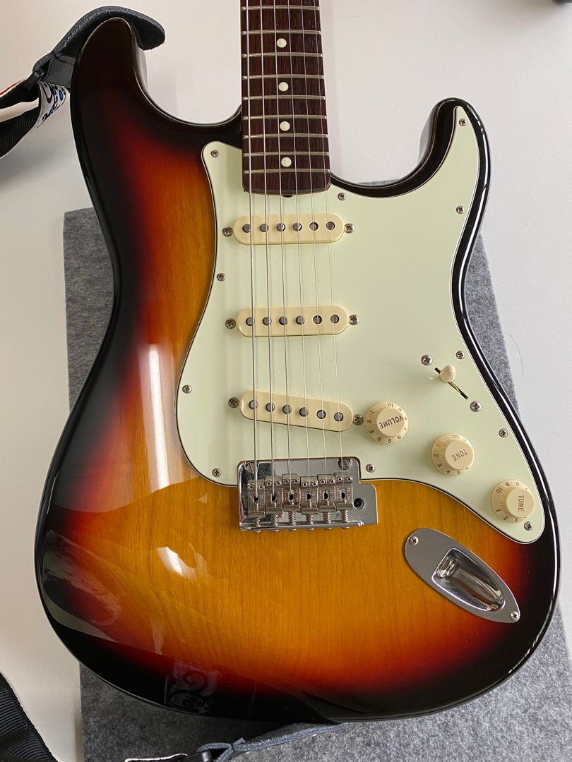 Fender Stratocaster Made In Japan Hybrid 60s Stratocaster