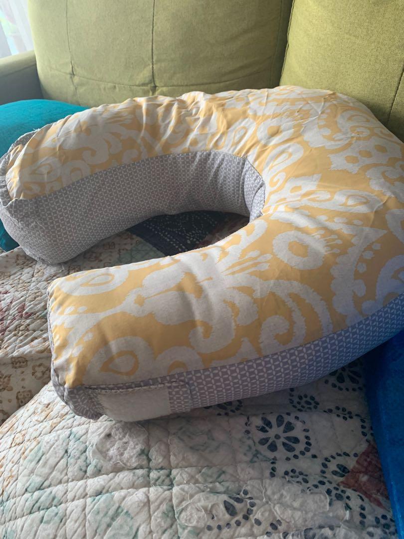 Fisher price Nursing pillow and baby propping pillow Babies