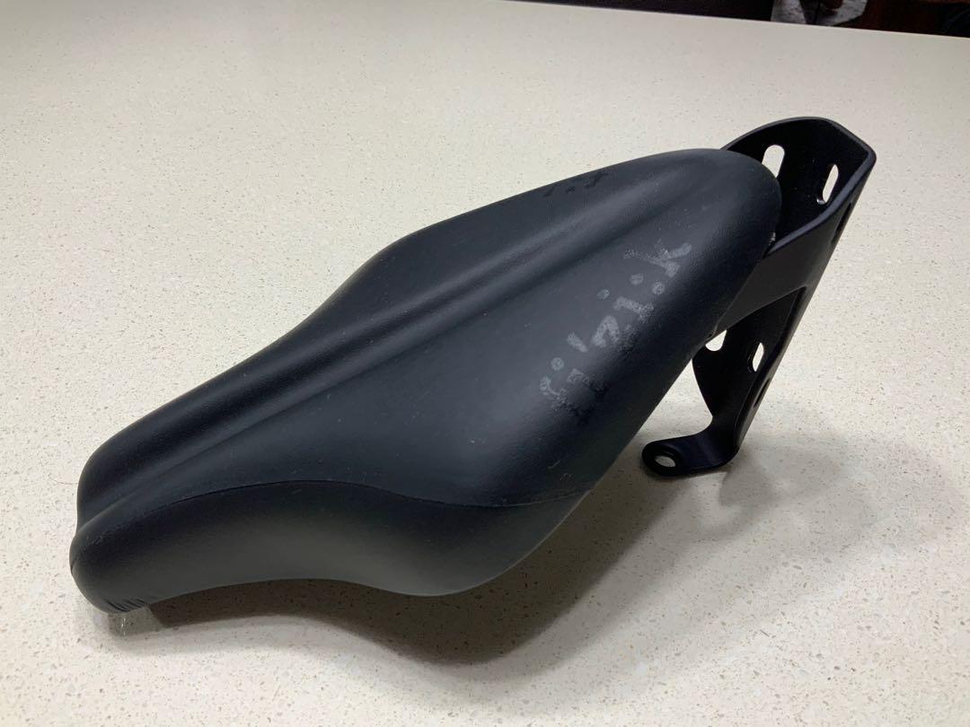 fizik Mistica saddle with carriage kit, Sports Equipment, Bicycles