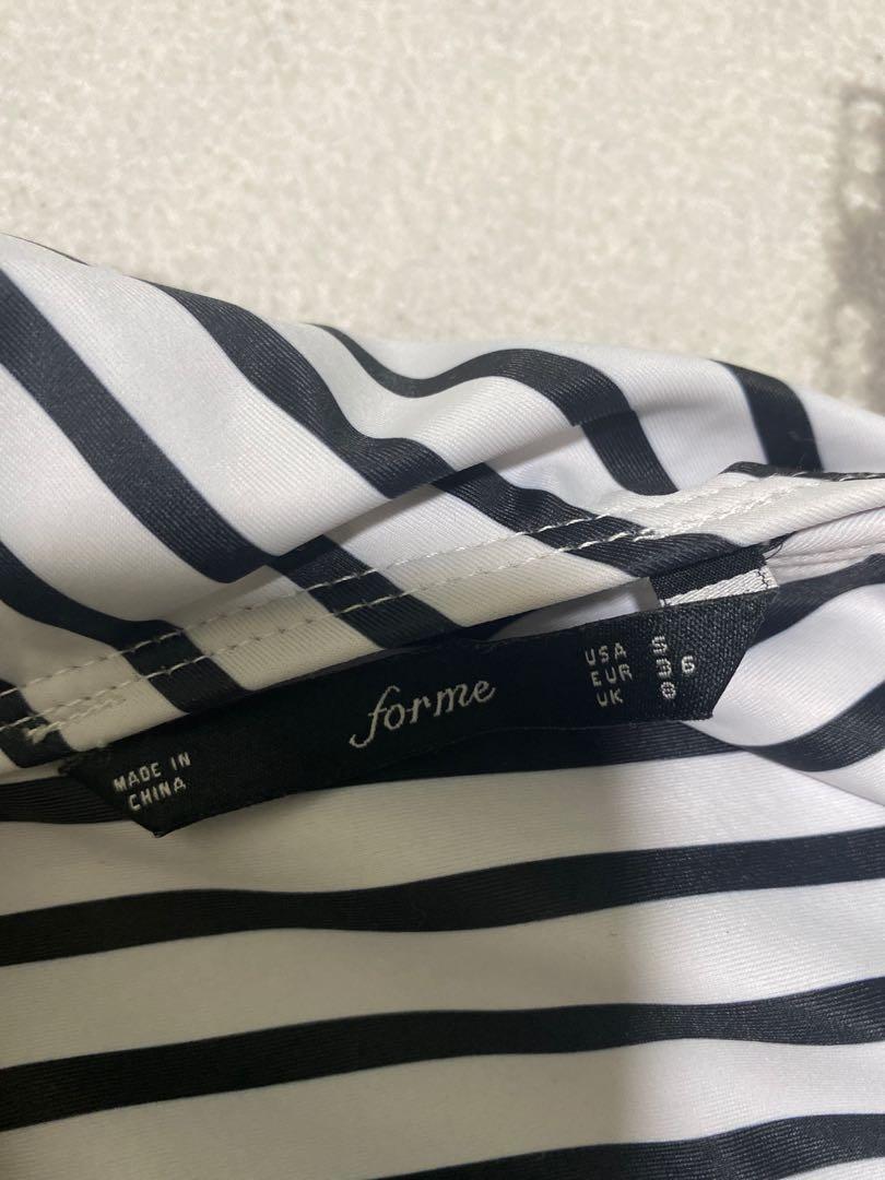 Forme One-Piece Swimsuit (Category: Bikinis & Swimsuits) located in Pasig City. Submitted by junothewizard (Listing ID 1091092275, Image 2). Description: - only used twice - has padding but not thick -condition 9.5/10 frs: too small for me and my bewbs are high for this 😅 🟢 SF will be shouldered by the buyer 🟢 MOP: GCash/BPI 🟢 Delivery options: Grab/Lalamove/Angkas/Gogo Xpress/LBC (outside MM).