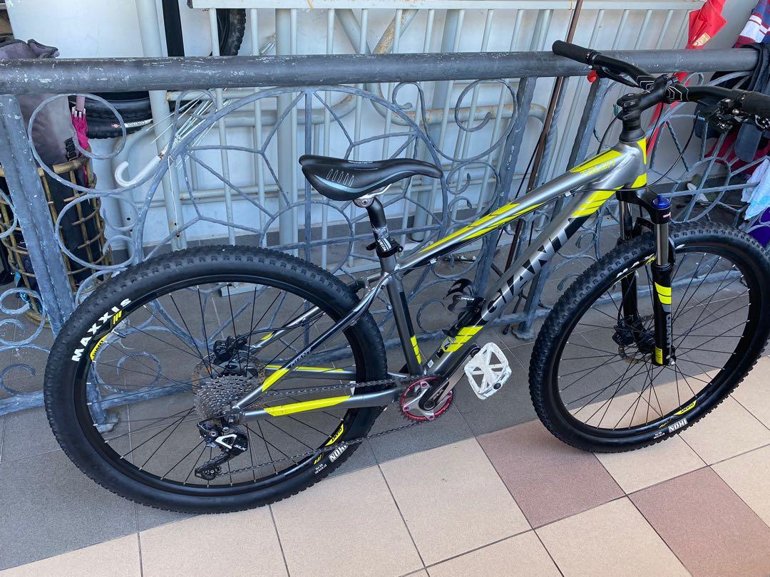 Giant talon grey sales
