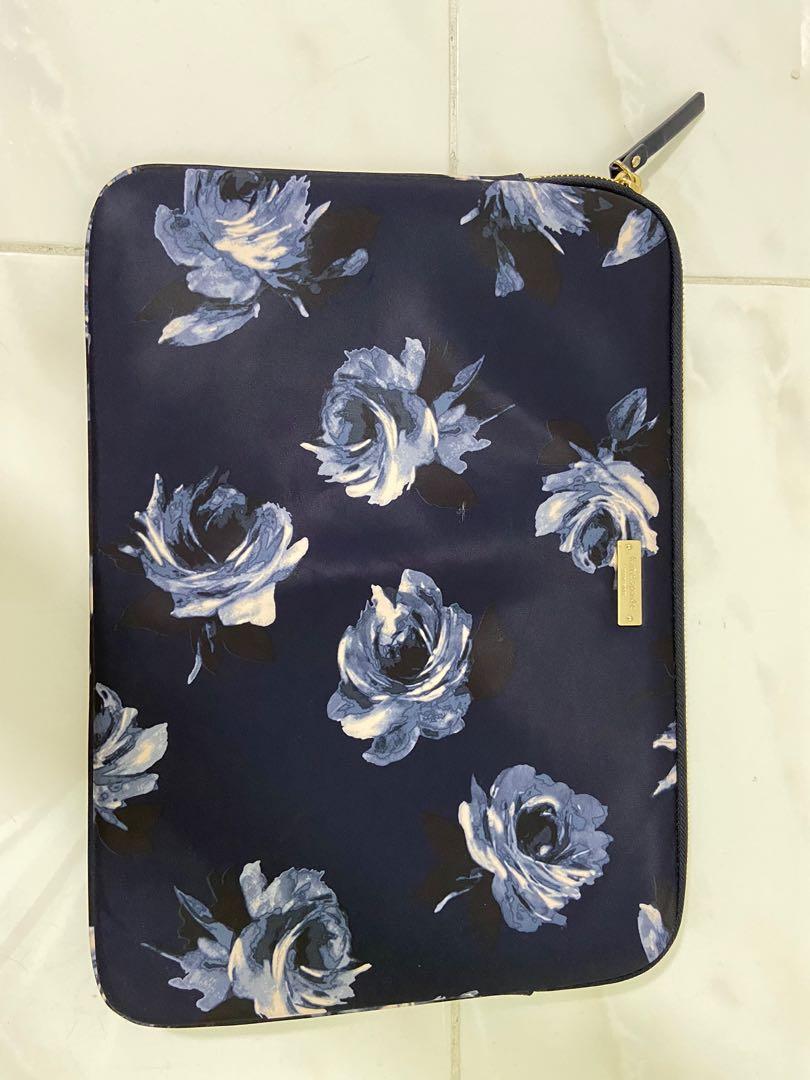 Kate Spade Navy floral laptop sleeve, Computers & Tech, Parts &  Accessories, Laptop Bags & Sleeves on Carousell