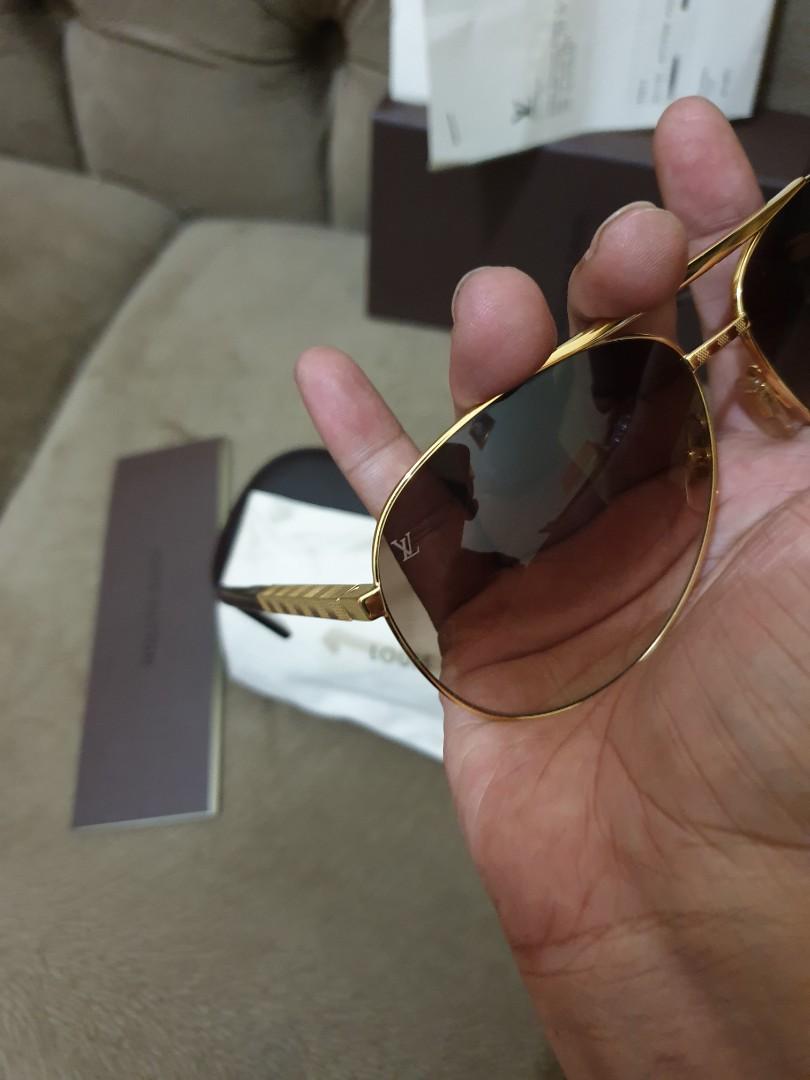 Louis Vuitton Attitude Pilote Sunglasses