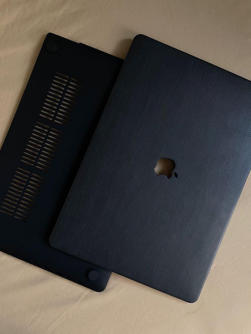 Macbook pro 15inch Case (Category: Laptops & Notebooks) located in Muntinlupa City. Submitted by knoll.archives (Listing ID 1091083713, Image 2). Description: Color: Black Has rubber-ish finish so it's not slippery when touched or used! Great for safe handling! This is for Macbook Pro 15" (2019) Perfect condition! Used it like a week only! DM for dibs!.