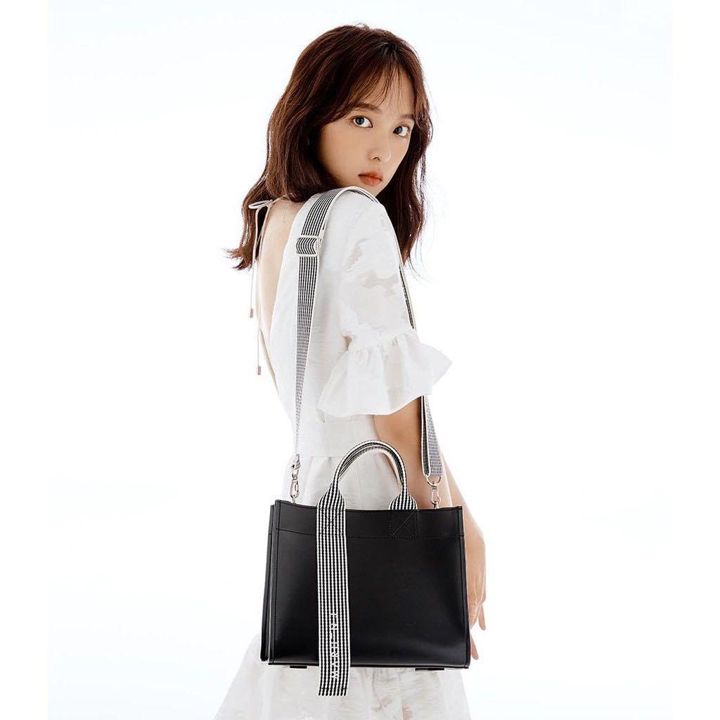 Marhen J Cindy Sling Bag Authentic Women s Fashion Bags Wallets Shoulder Bags on Carousell