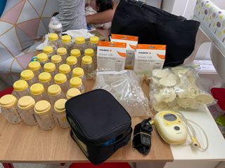 （分類：）位於 。 由 luvariel 提交（商品編號 1090988756，圖片 1）。簡介： 。