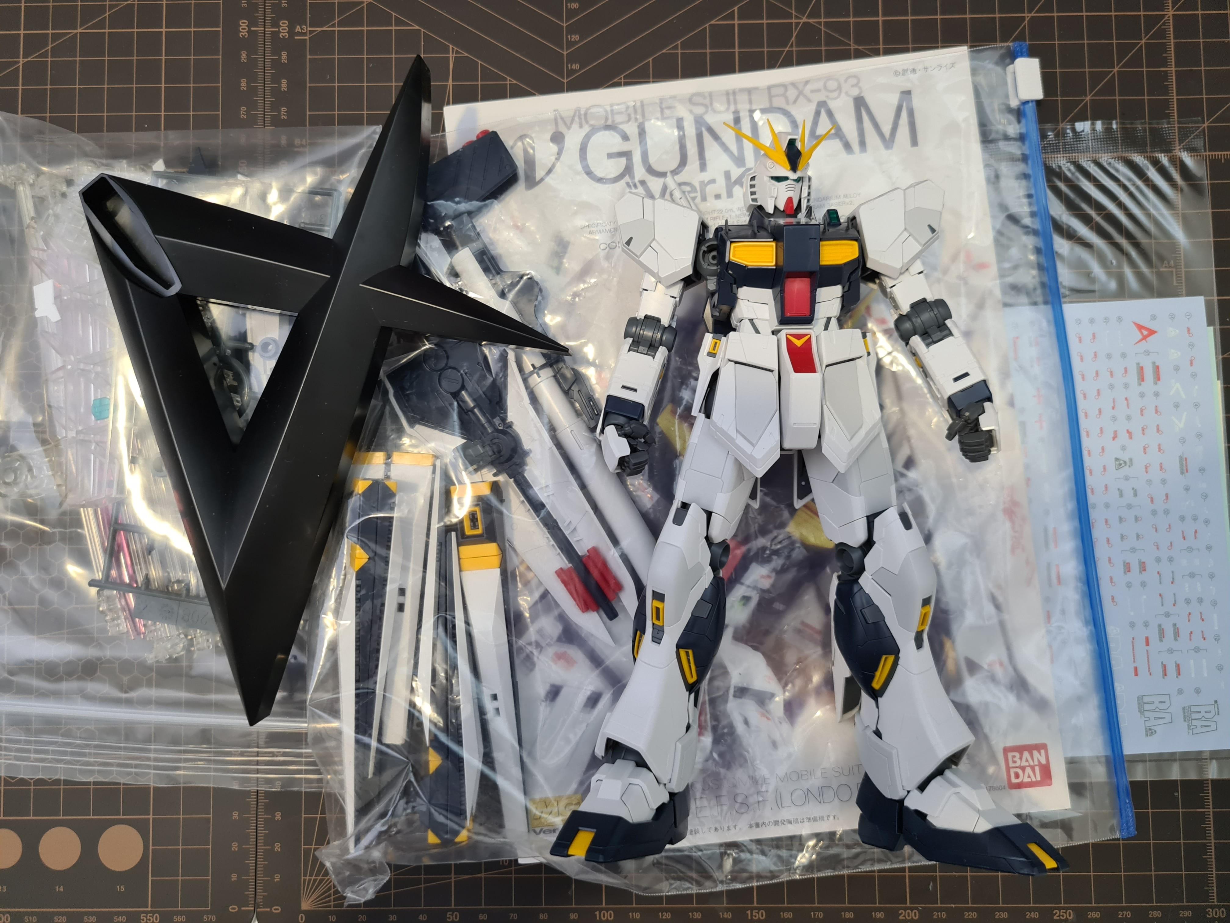 MG 1/100 Nu Gundam ver. ka, Hobbies & Toys, Toys & Games on Carousell
