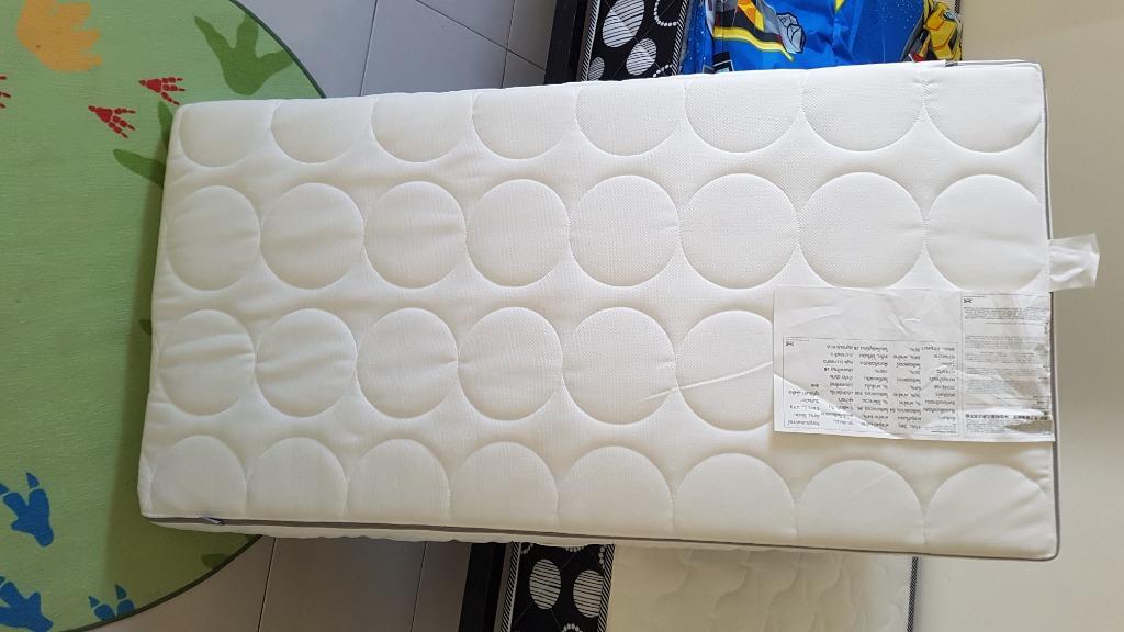 Jattetrott sale mattress ikea