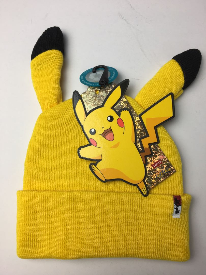 🔥NEW Never Worn🔥 Levis x Pokemon 25 