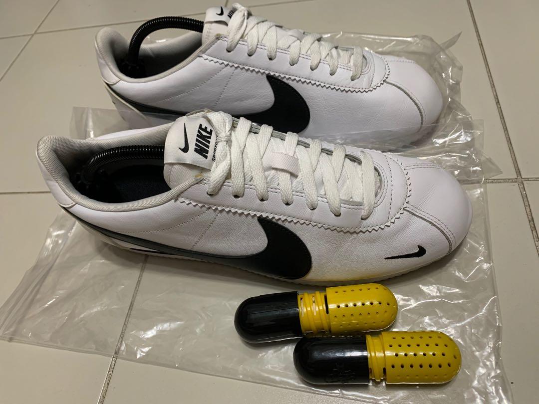 nike cortez overbranding