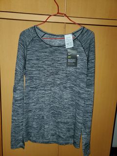 （分類：）位於 。 由 yee12356 提交（商品編號 1090912873，圖片 1）。簡介： 。
