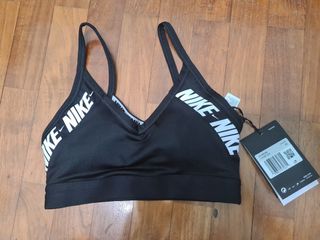 (Category: ) located in . Submitted by zoewxy (Listing ID 1090990763, Image 1). Description: .